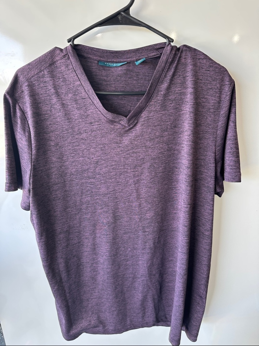 Perry Ellis Men's Heathered Purple V-Neck Shirt
